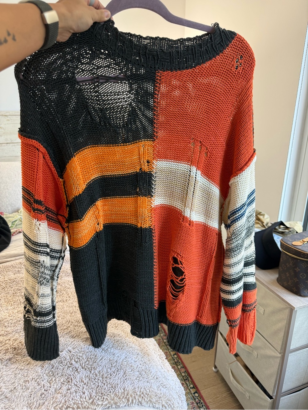 BDG SWEATER
